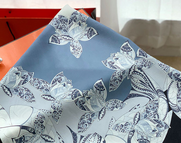 數(shù)碼印花打印出現(xiàn)流墨及墨水滲化的原因及解決方法