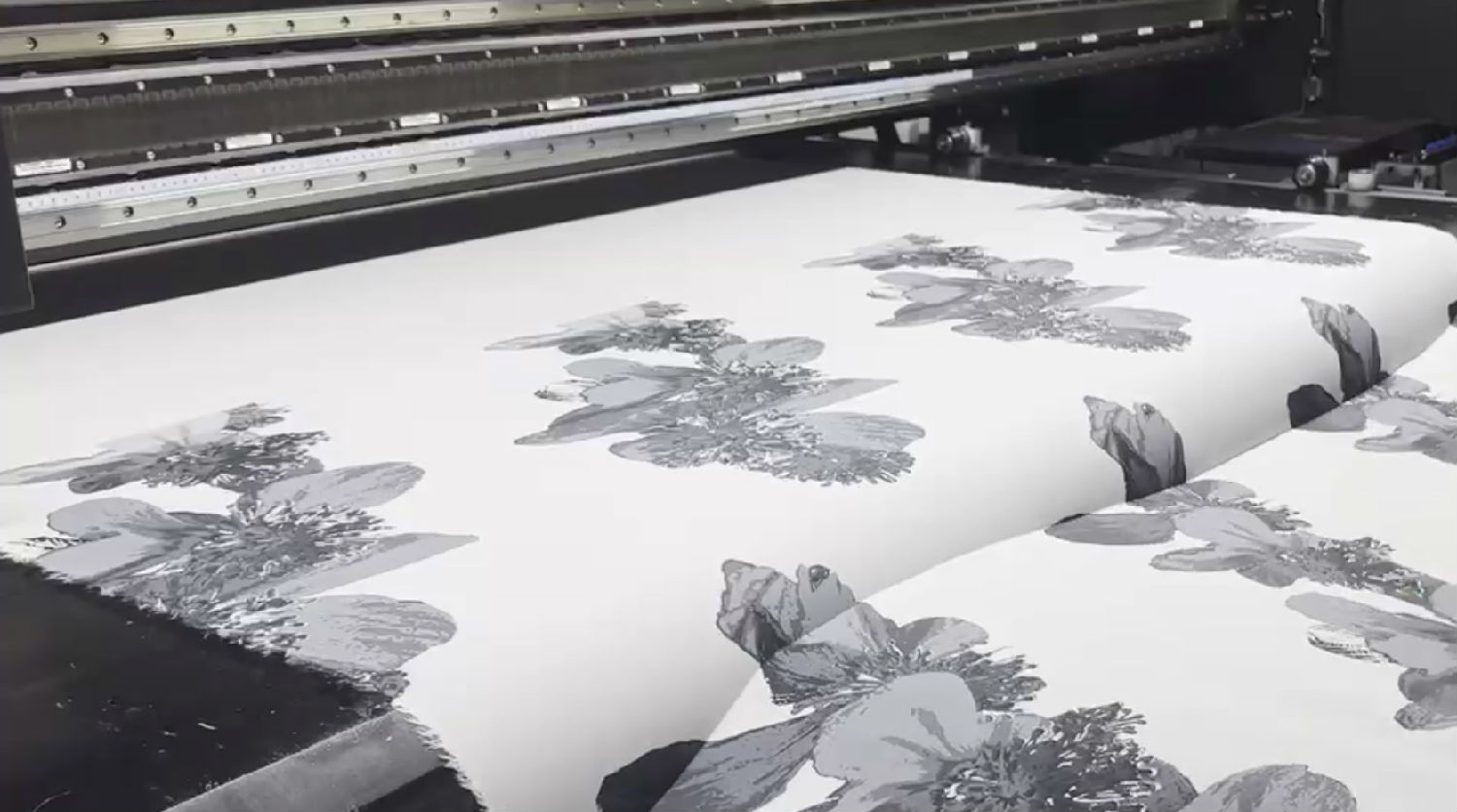 數碼印花機無法噴出小墨點的解決方法