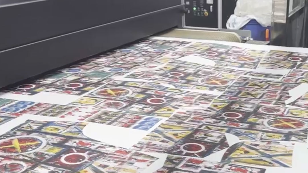 如何確保數碼印花機添加墨水過程中無氣泡?